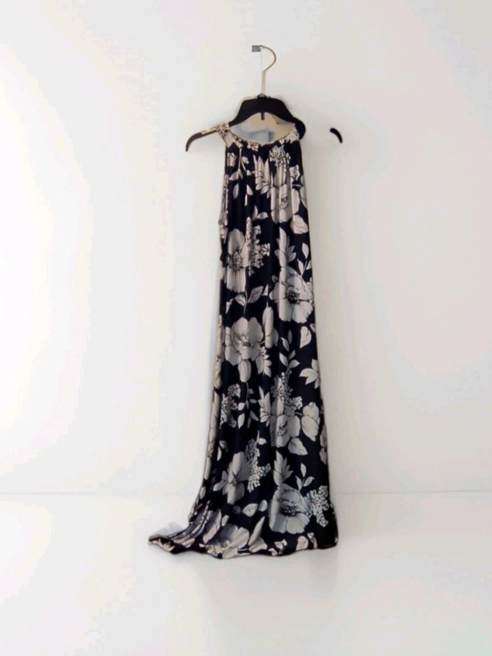 Anne Klein Navy/white graphic floral maxi sleeveless dress